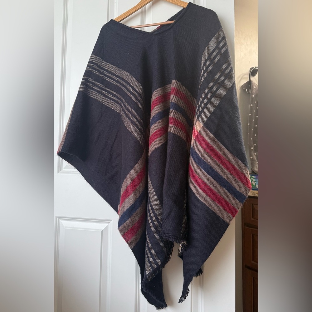 2 Chic Cape with Button Closure - Picture 9 of 11